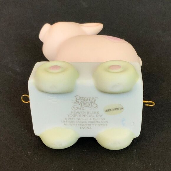 Vintage Enesco Precious Moments Birthday Train Age 3 Pig Porcelain Figurine 1985 - Picture 6 of 8